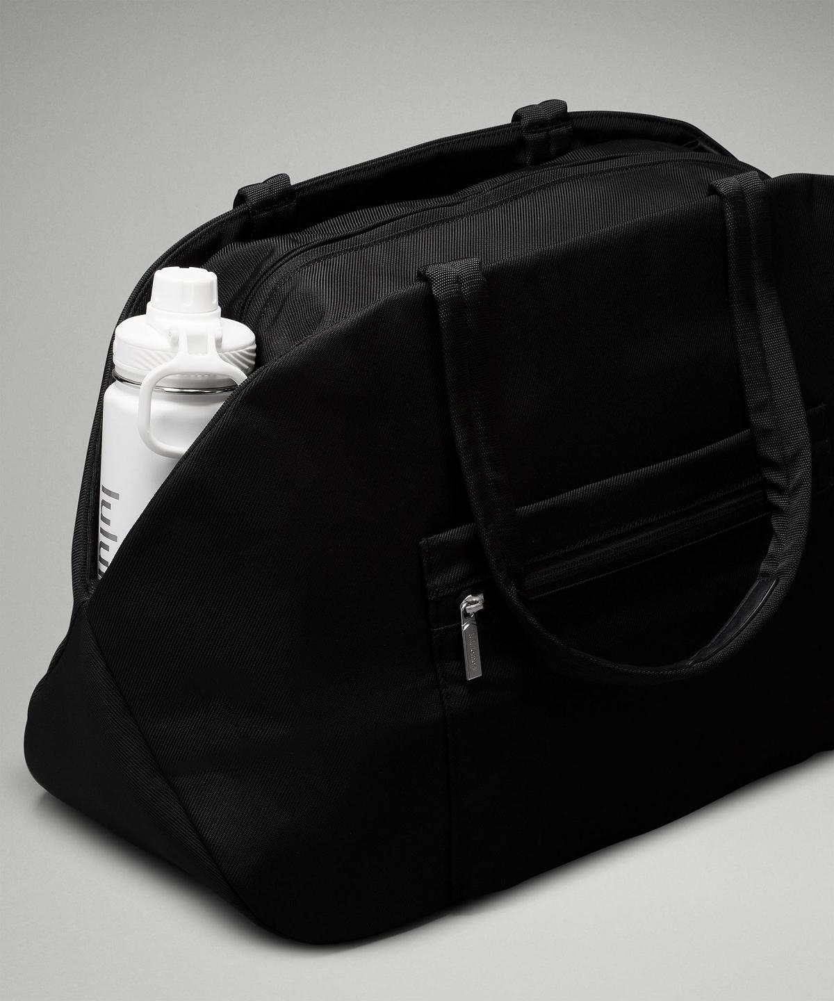 Black Bag Lululemon City Essentials 25L Duffle Bags | AU_LuLu44070