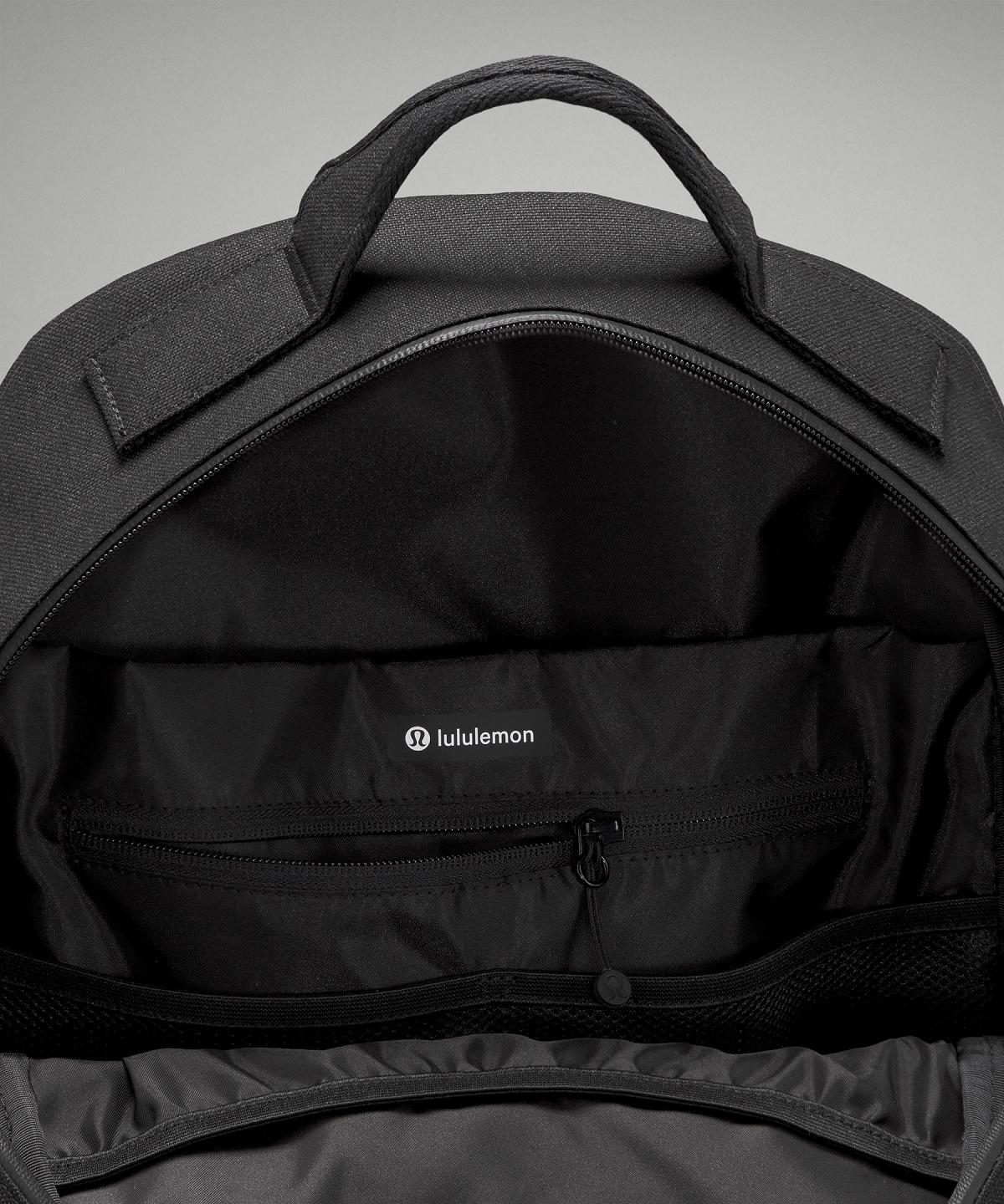 Black Bag Lululemon Command the Day 25L Backpacks | AU_LuLu44451