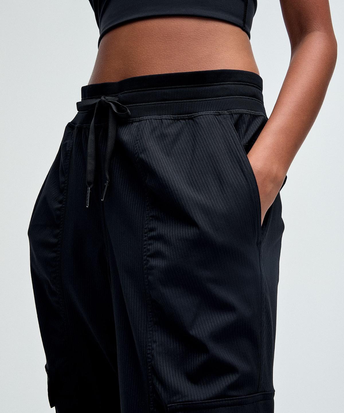 Black Women Lululemon Dance Studio Relaxed-Fit Mid-Rise Cargo Pants | AU_LuLu49904