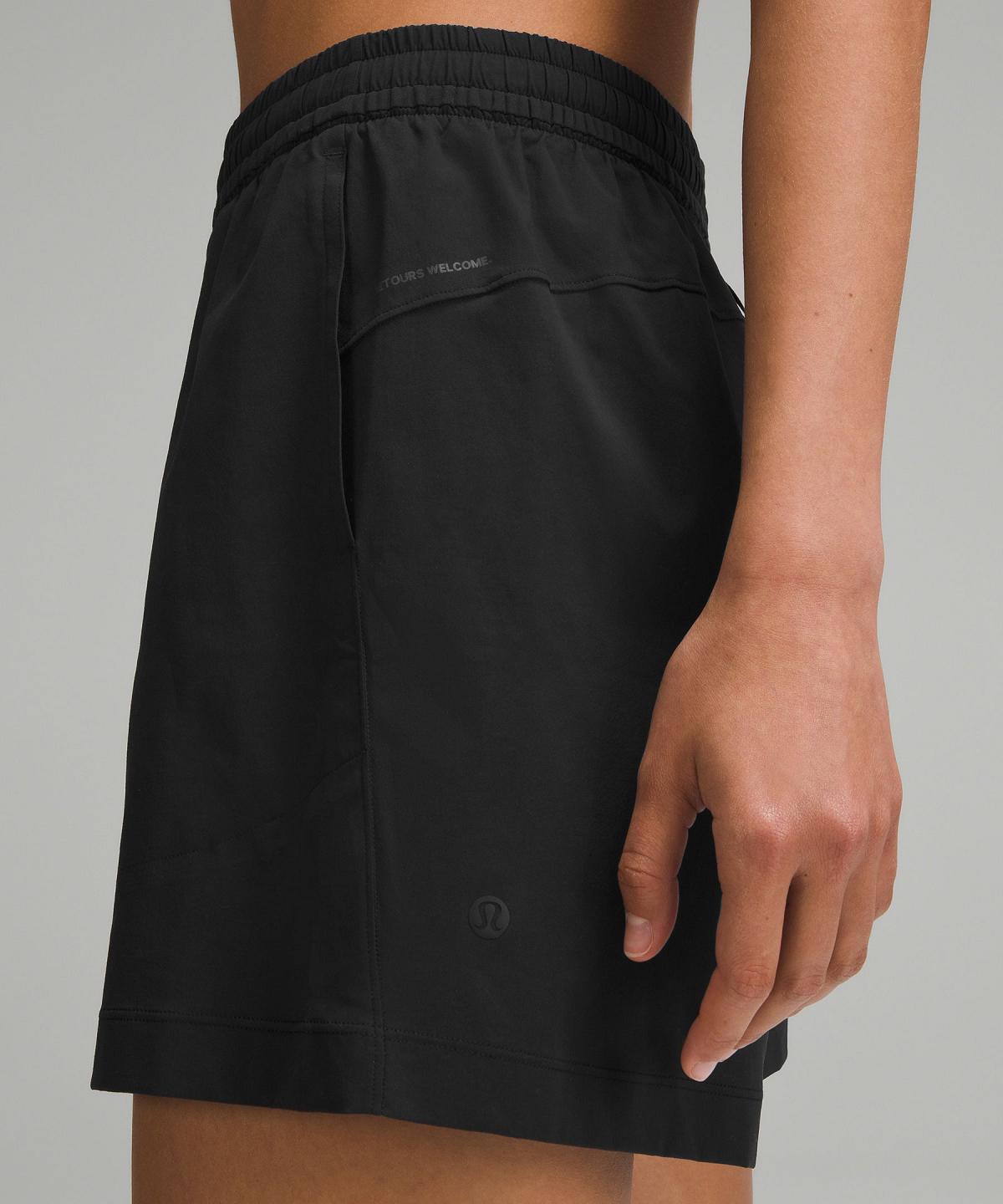 Black Women Lululemon Lightweight High-Rise Hiking 4" Shorts | AU_LuLu44021