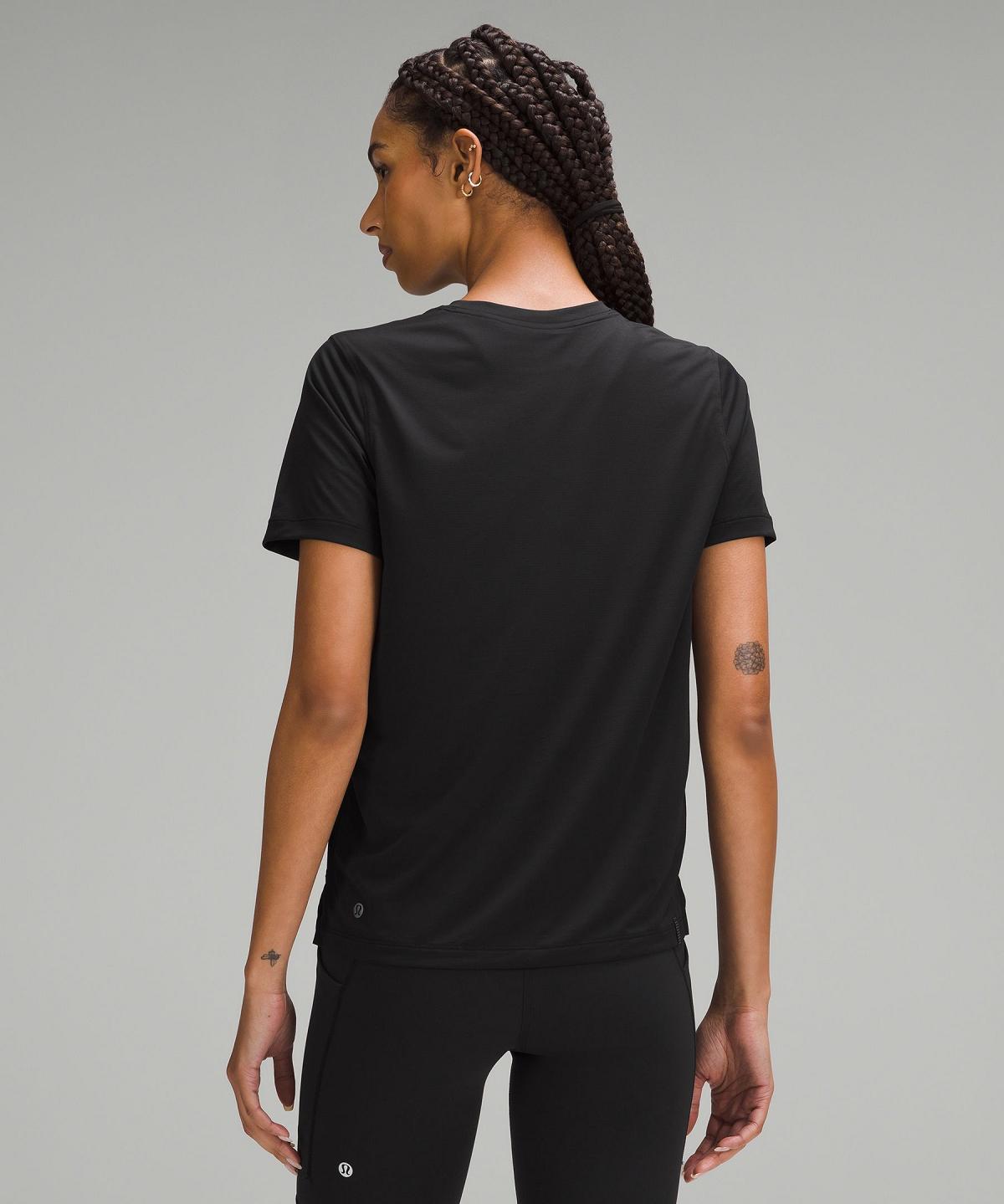 Black Women Lululemon Ultralight Hip-Length T Shirts | AU_LuLu18426