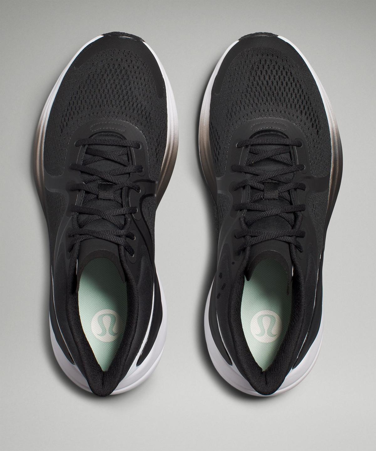 Black / White Women Lululemon Blissfeel Women's Running Shoes | AU_LuLu24716