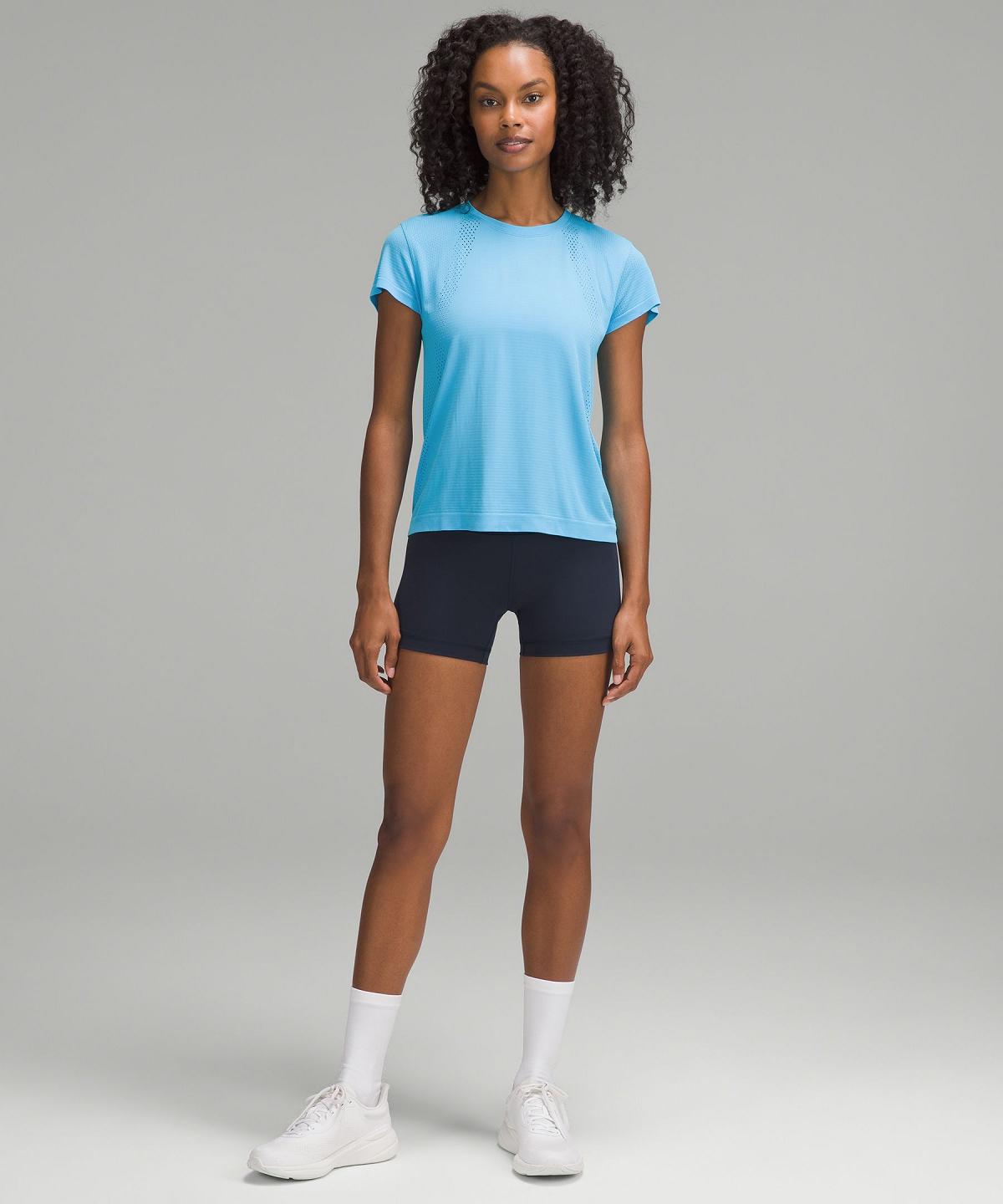 Blue Light Women Lululemon Train to Be Short-Sleeve T Shirts | AU_LuLu84905