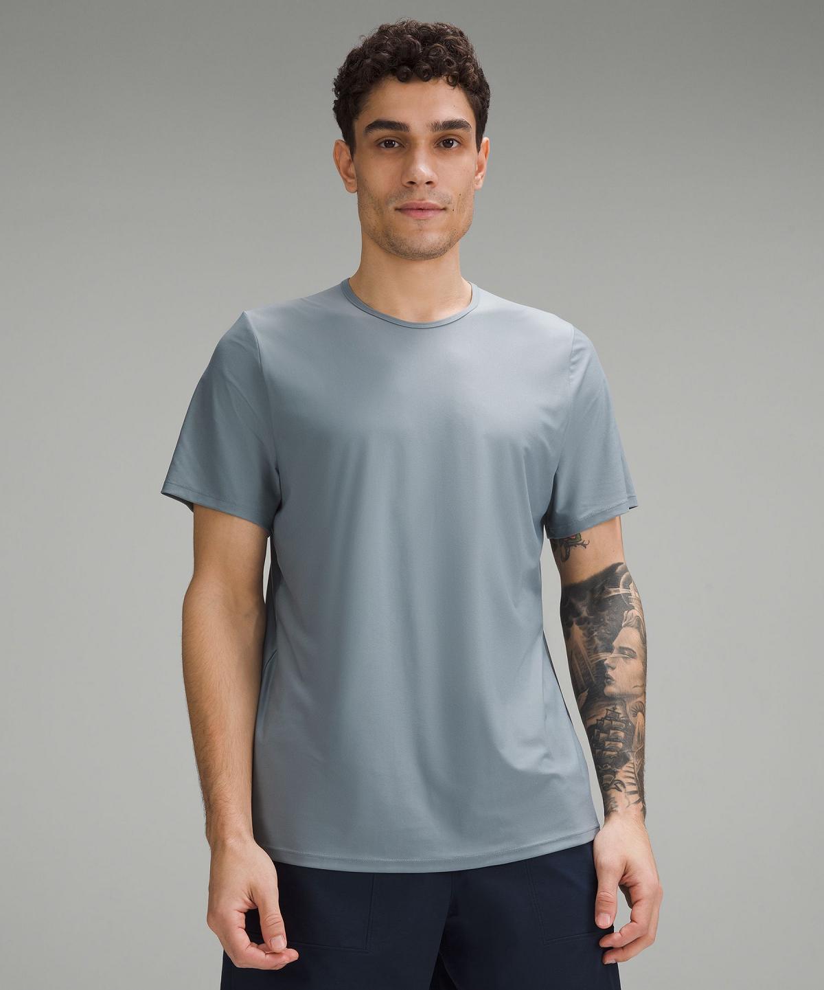 Blue Men Lululemon Ultra-Soft Nulu Short-Sleeve T-Shirt Shirts | AU_LuLu36236