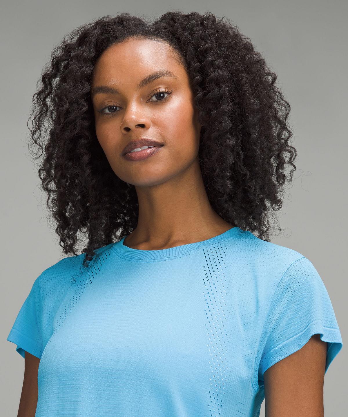 Blue Women Lululemon Train to Be Short-Sleeve Shirts | AU_LuLu20459