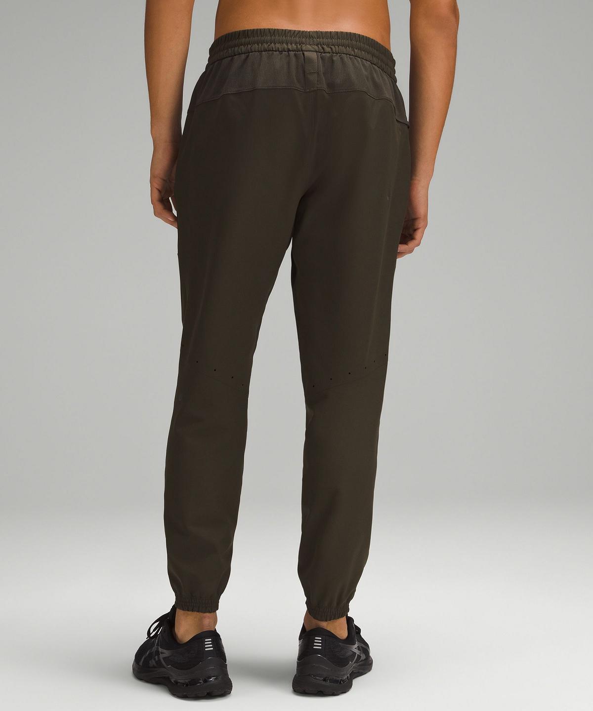 Dark Olive Men Lululemon License to Train Pants | AU_LuLu81057