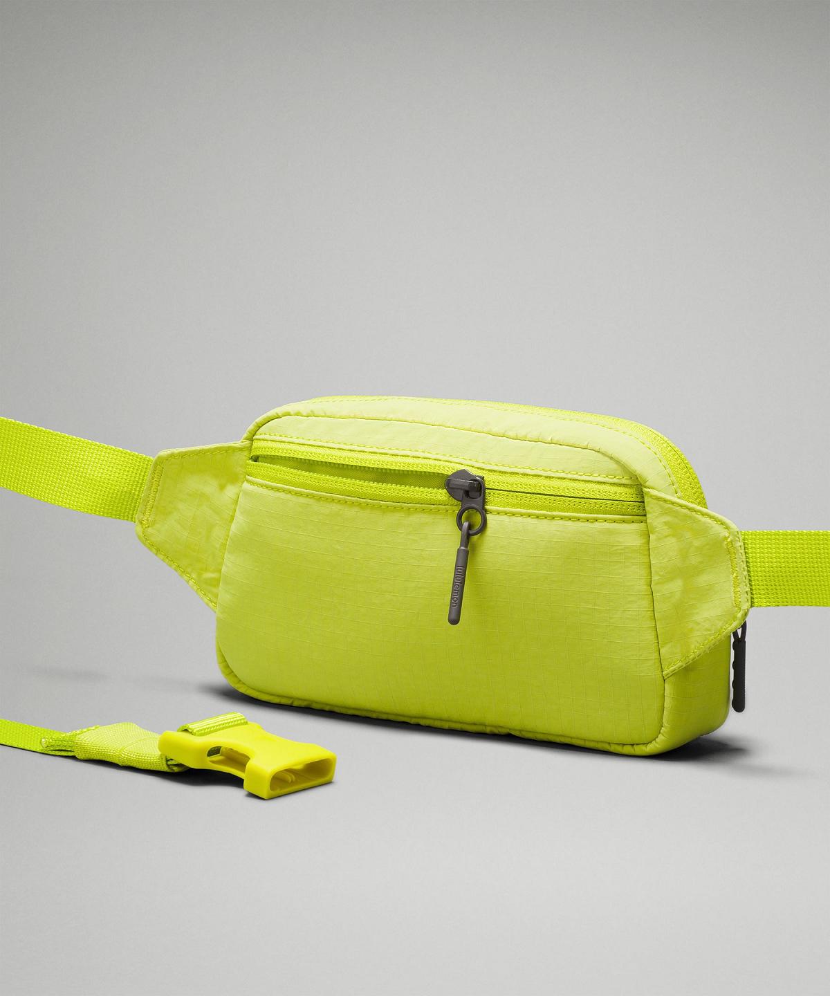 Light Green Bag Lululemon Everywhere Mini Belt Bags | AU_LuLu55514