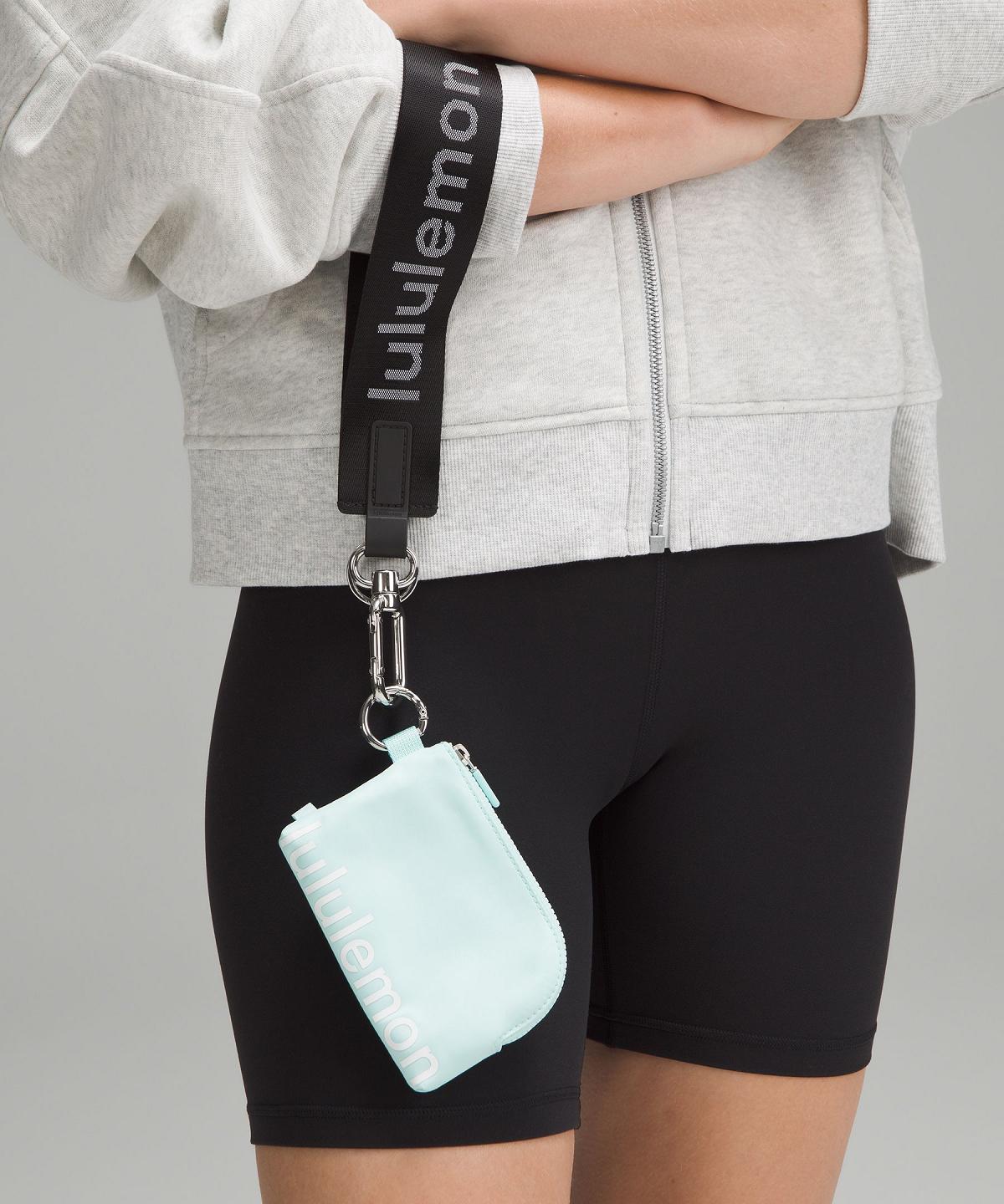 Mint / White Bag Lululemon Clippable Card Pouch Wallets & Pouches | AU_LuLu30233