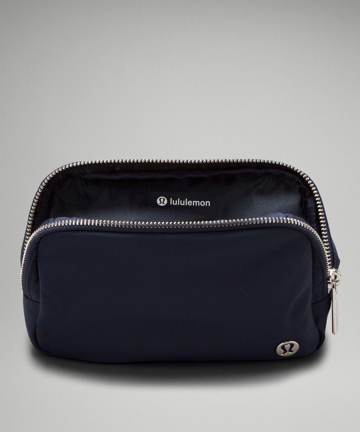 Navy Bag Lululemon Everywhere 1L Belt Bags | AU_LuLu24829