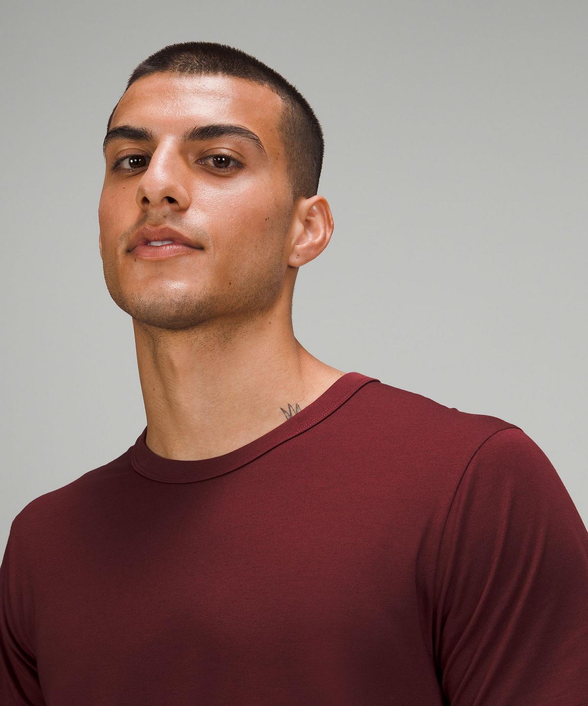 Red Burgundy Men Lululemon Fundamental T Shirts | AU_LuLu20022