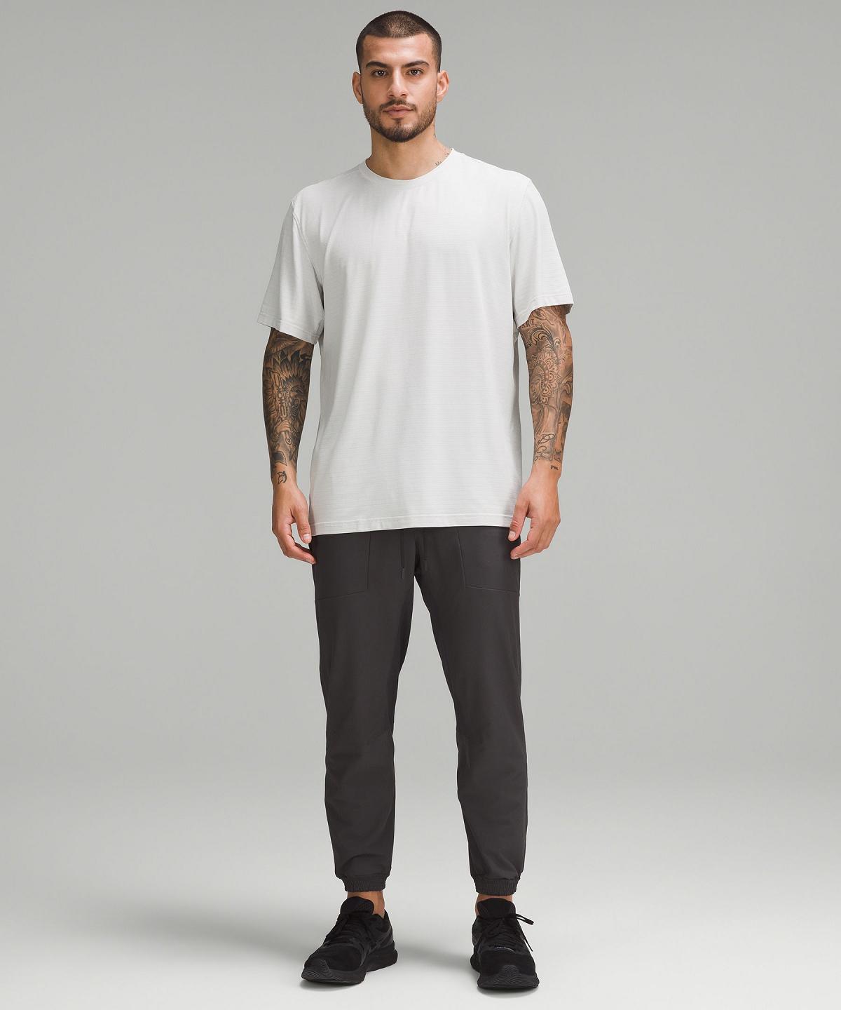 White Men Lululemon License to Train Relaxed-Fit Short-Sleeve T Shirts | AU_LuLu15277